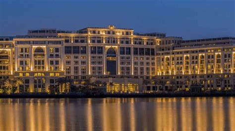 palazzo versace dubai auction|palazzo versace dubai owner.